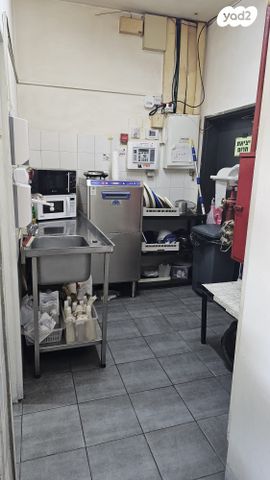 חנויות/ שטח מסחרי, ערד