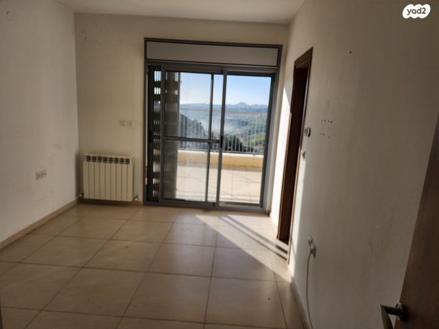 דירה, שמחת כהן, חומת שמואל, הר חומה, ירושלים