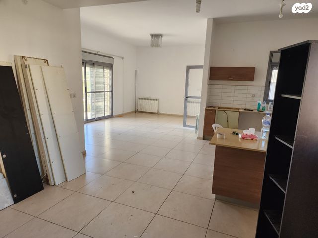 דירה, שמחת כהן, חומת שמואל, הר חומה, ירושלים