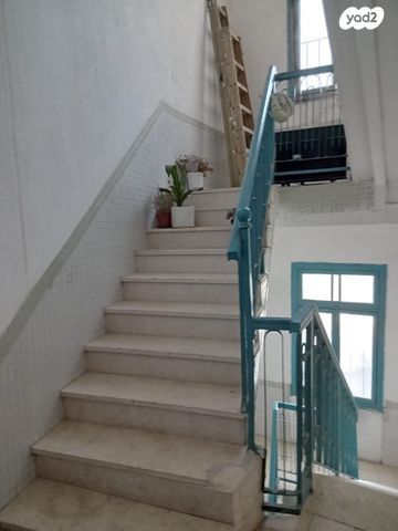 דירה, המגיד מדובנה, עג'מי, גבעת העליה, תל אביב יפו