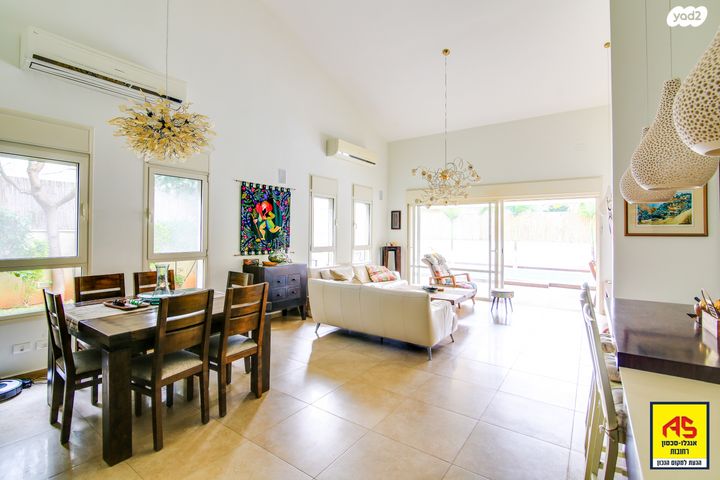 בית פרטי/ קוטג', החיטה, נווה יהודה, רחובות