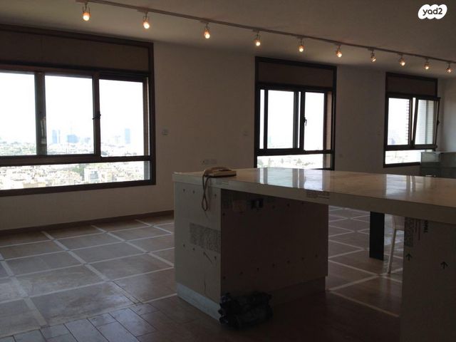 דירה, הדסה, תל אביב יפו