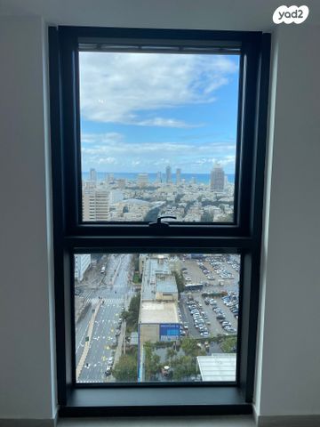 דירה, ליאונרדו דה וינצ'י 12, גני שרונה, קרית הממשלה, תל אביב יפו