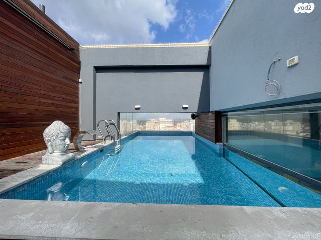 גג/ פנטהאוז, עפולה