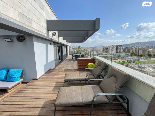 גג/ פנטהאוז, עפולה