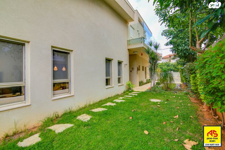 בית פרטי/ קוטג', החיטה, נווה יהודה, רחובות