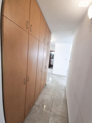 דירה, הדגן, קרית כרמים, ראשון לציון