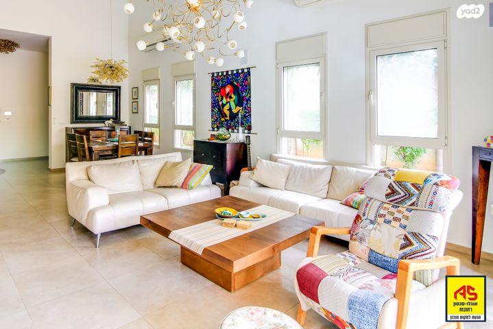 בית פרטי/ קוטג', החיטה, נווה יהודה, רחובות