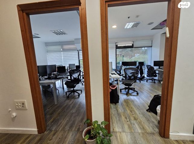 משרדים, הרצליה