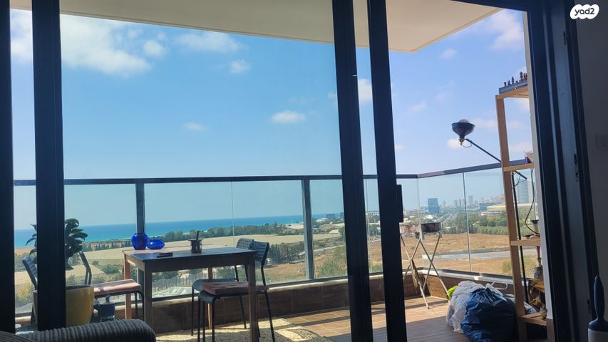 דירה, דולפין 2, גלי כרמל, טירת כרמל