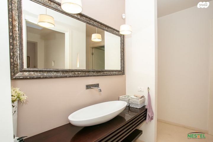 משק חקלאי/ נחלה, שדה ורבורג