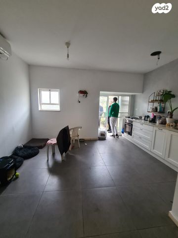 דירה, רמב"ם, בת ים