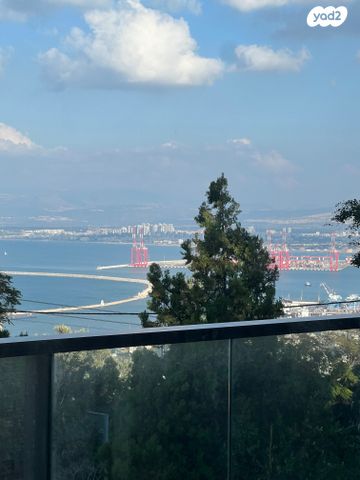 דירת גן, שדרות הציונות 145, כרמל צרפתי, חיפה