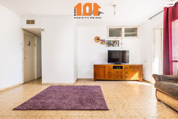 האחות יהודית 