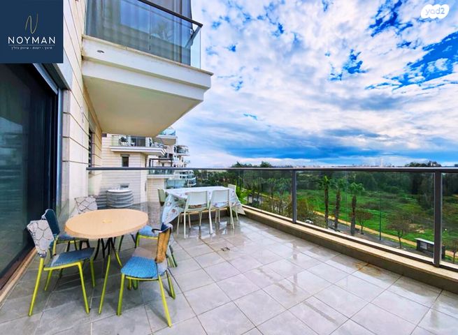 דירה, שדרות טום לנטוס 11, נתניה