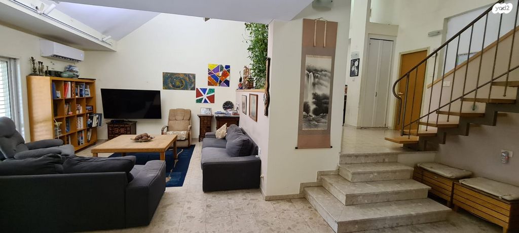 בית פרטי/ קוטג', צבעוני, רעות, מודיעין מכבים רעות