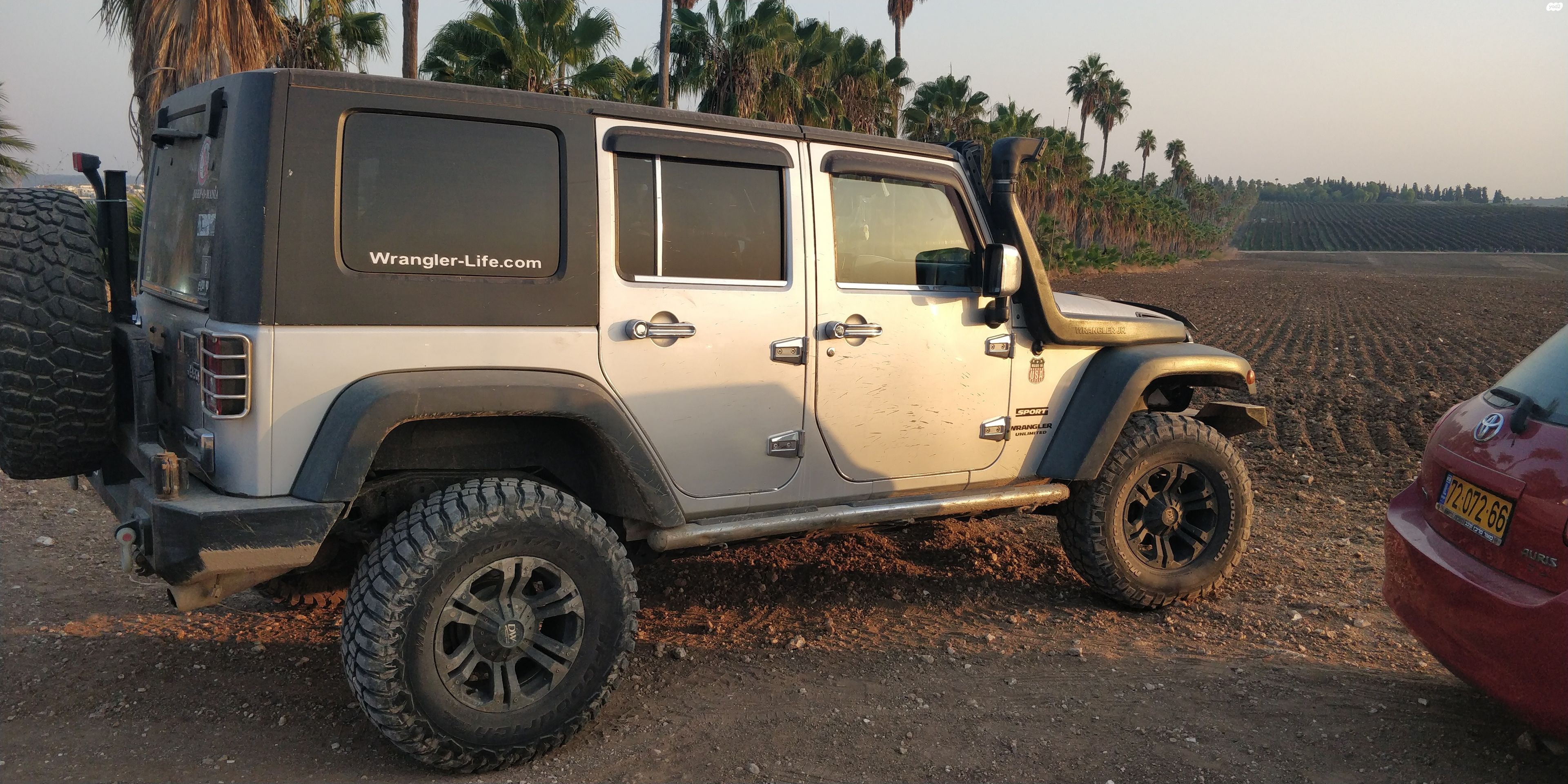 ג'יפ / Jeep רנגלר ארוך