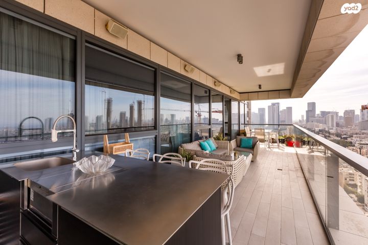 דירה, ניסים אלוני, תל אביב יפו