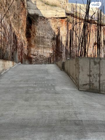 דירה, שיבת ציון 48, העיר התחתית, ואדי סאליב, חיפה