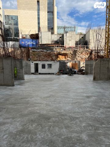 דירה, שיבת ציון 48, העיר התחתית, ואדי סאליב, חיפה