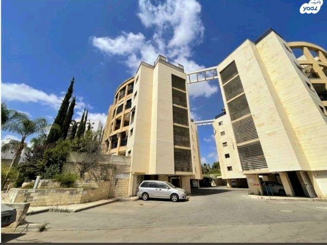 הרב יוסף צוברי 22