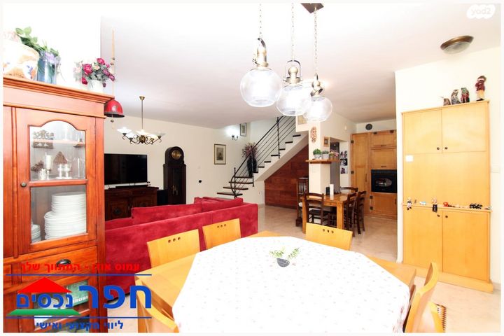 בית פרטי/ קוטג', בת חפר