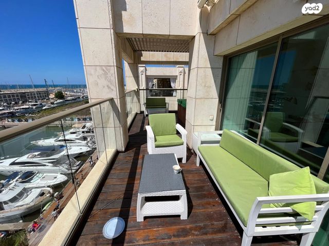 גג/ פנטהאוז, העוגן, הרצליה