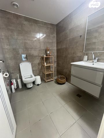 גג/ פנטהאוז, חיפה