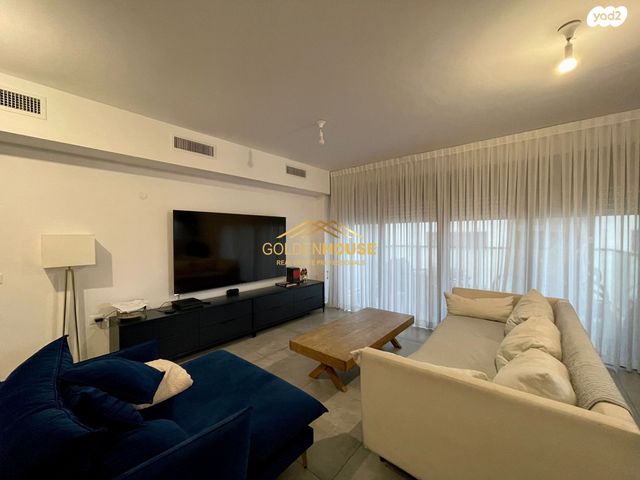 דירה, ברנדייס, מרכז דרום, רעננה