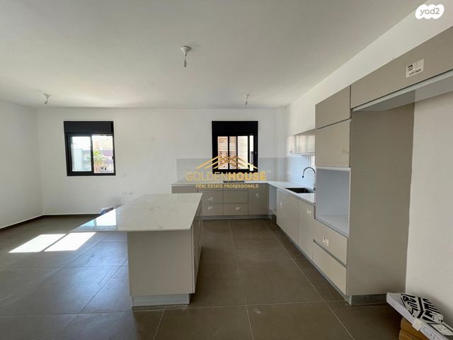 דירה, ברנדייס, מרכז דרום, רעננה