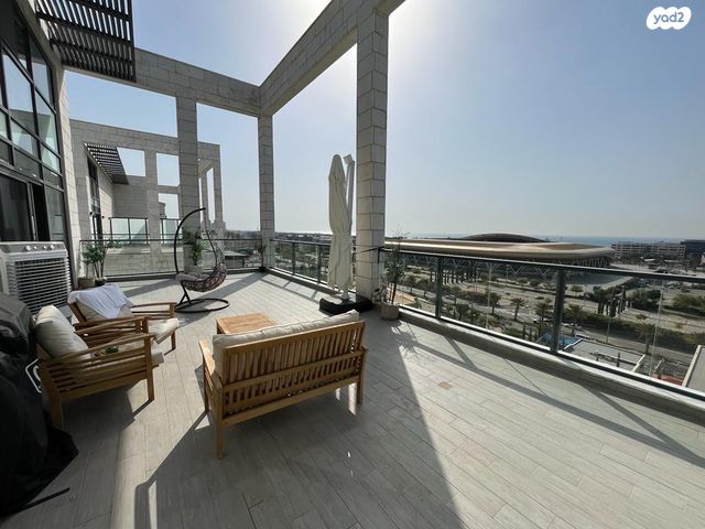 גג/ פנטהאוז, חיפה