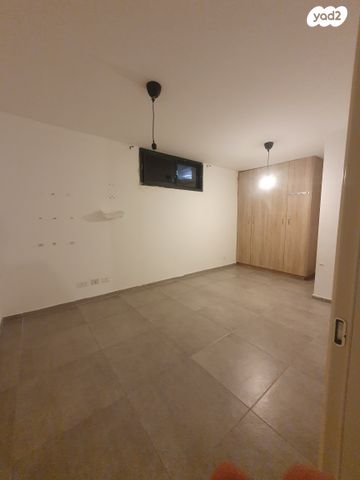 יחידת דיור, אח"י משגב, שער הים, ראשון לציון