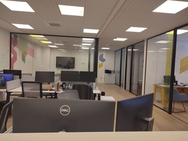 משרדים, הרצליה