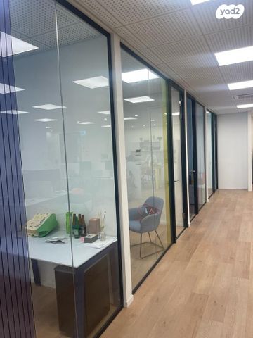 משרדים, הרצליה