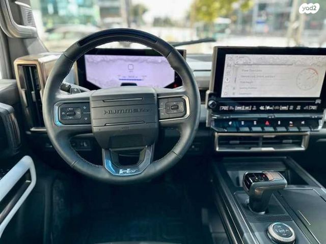 ג'י.אם.סי האמר EV