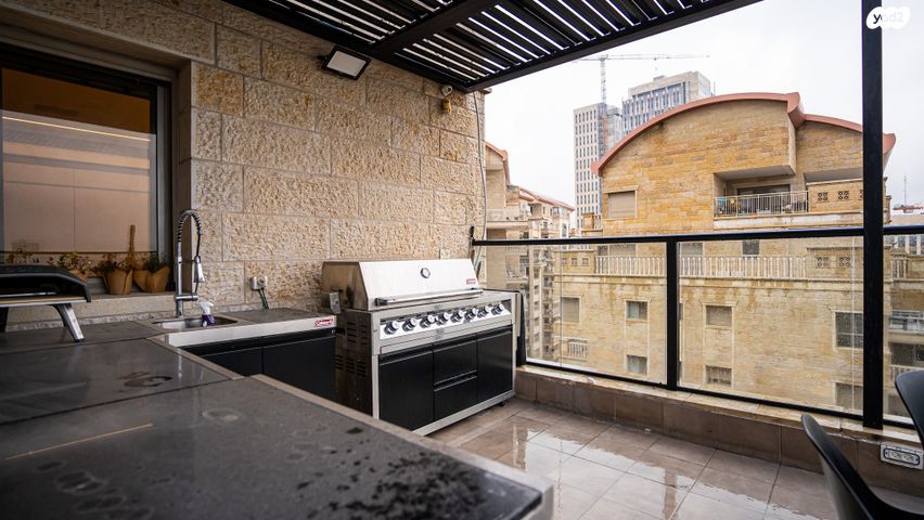 גג/ פנטהאוז, ירושלים