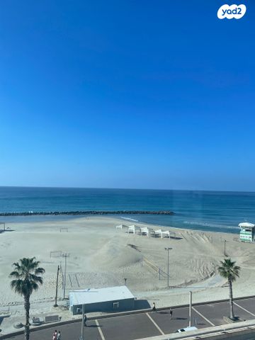 דירה, דוד אלעזר 10, חוף הכרמל, חיפה