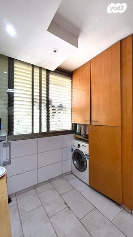 דירה, שדרות בן אב"י, נתניה