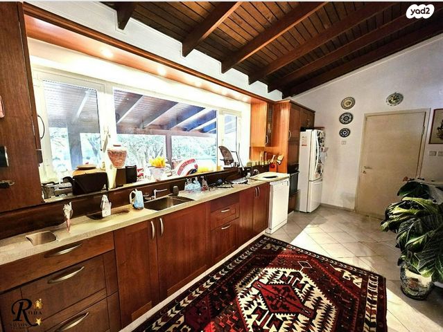 בית פרטי/ קוטג', סביון