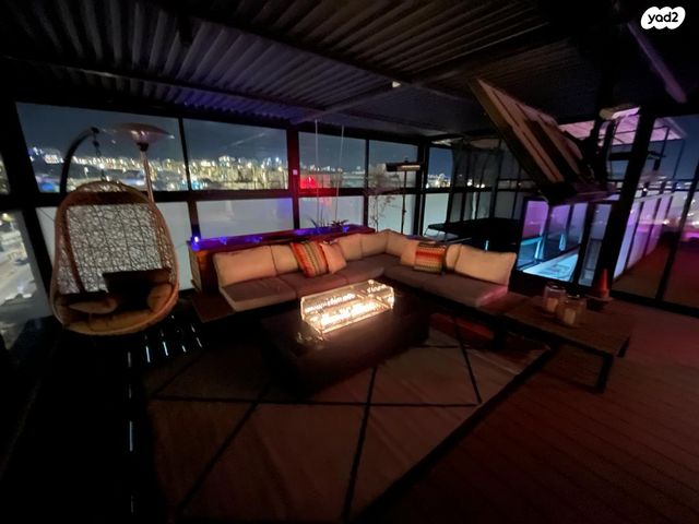 גג/ פנטהאוז, אילת