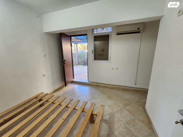 דירת גן, אוסוולדו ארניה, באר שבע