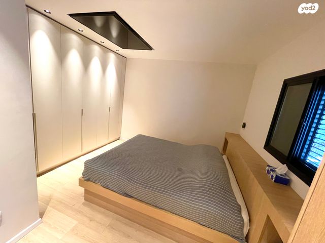 דירה, אבן גבירול 16, הרצליה