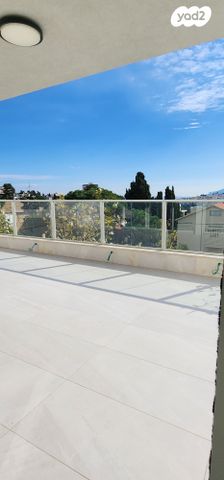 דירת גן, אוליפנט 4, מרכז הכרמל, חיפה