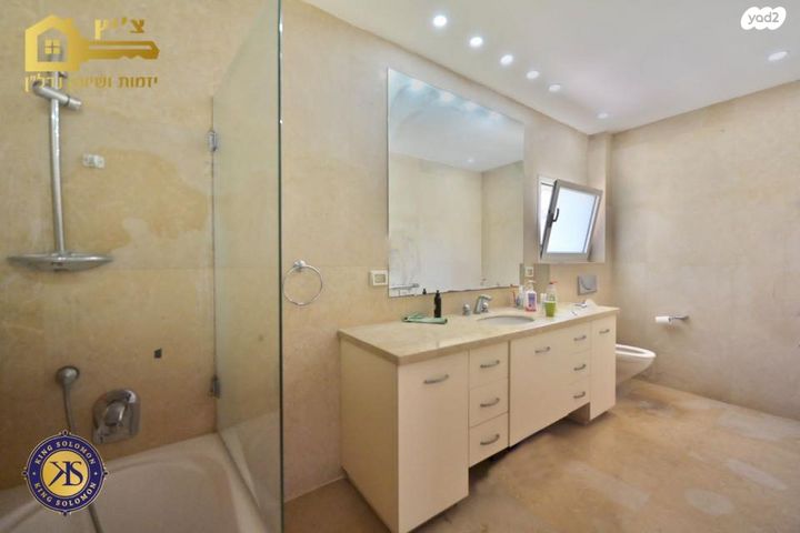 בית פרטי/ קוטג', סביון