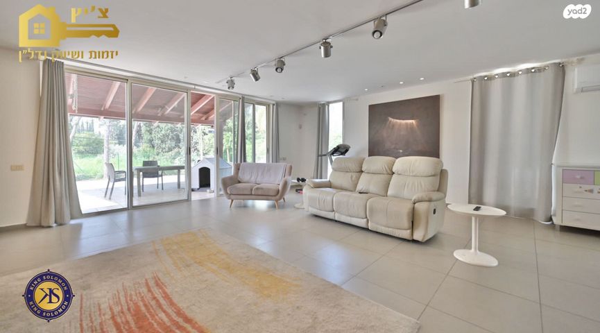 בית פרטי/ קוטג', סביון