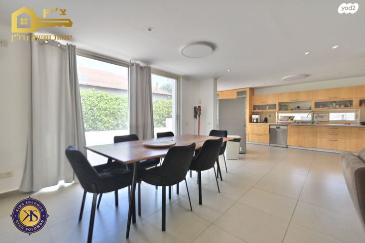 בית פרטי/ קוטג', סביון