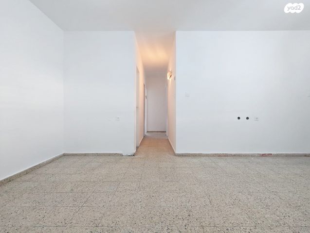 דירה, חזקיה המלך, אשדוד