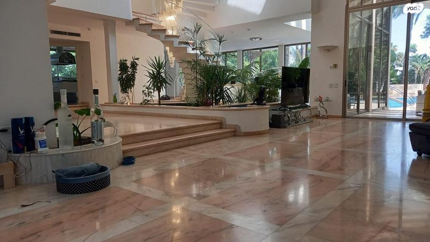 בית פרטי/ קוטג', סביון