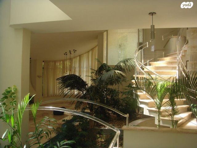 בית פרטי/ קוטג', סביון