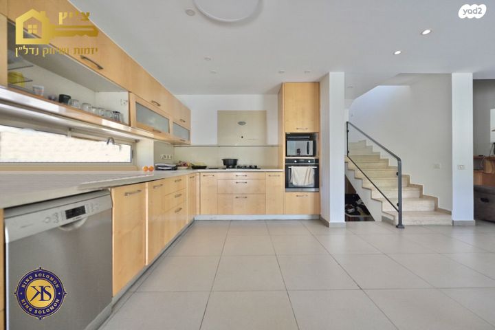 בית פרטי/ קוטג', סביון